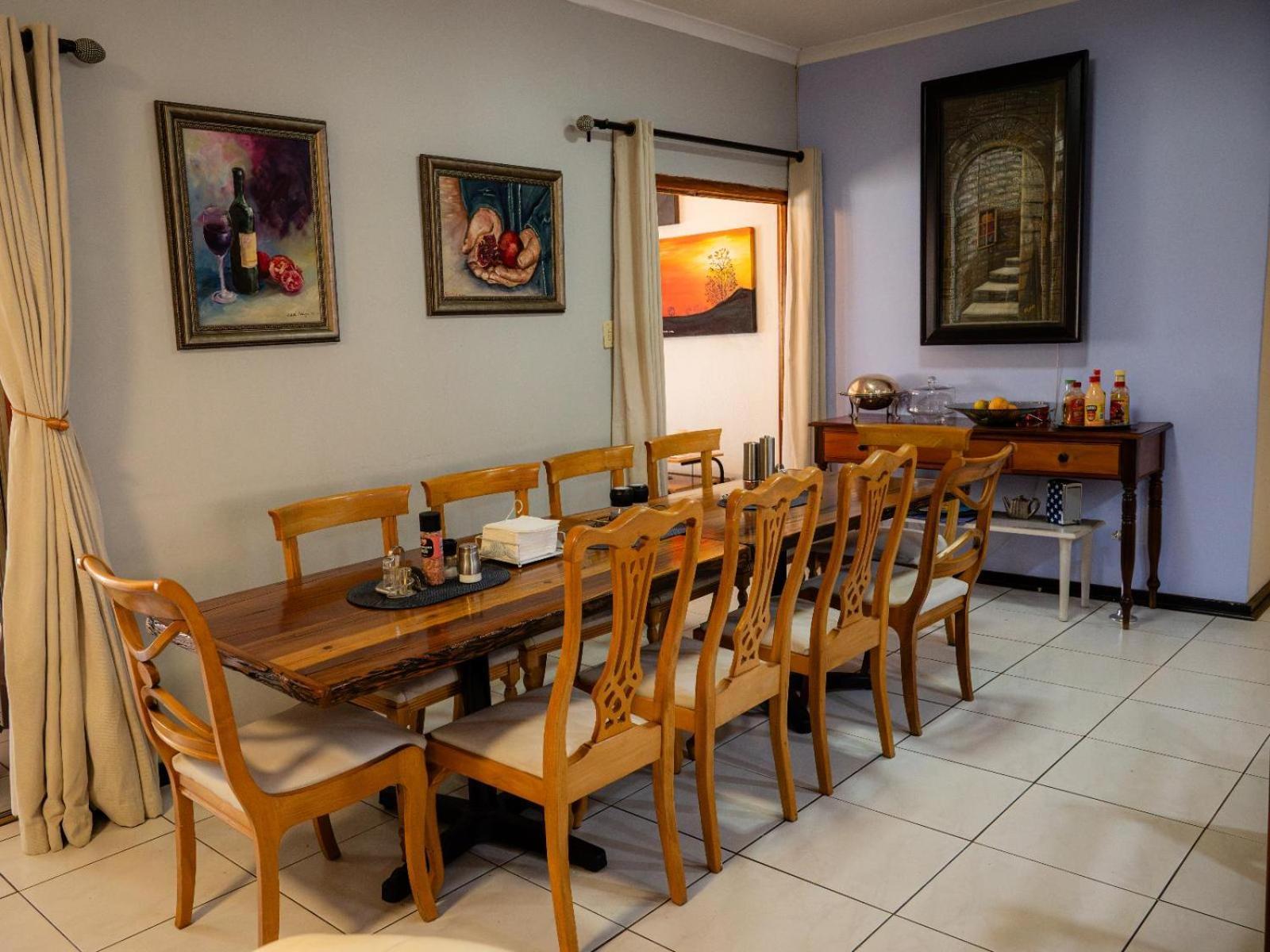 Sleepers Villa Guesthouse Polokwane Exterior photo